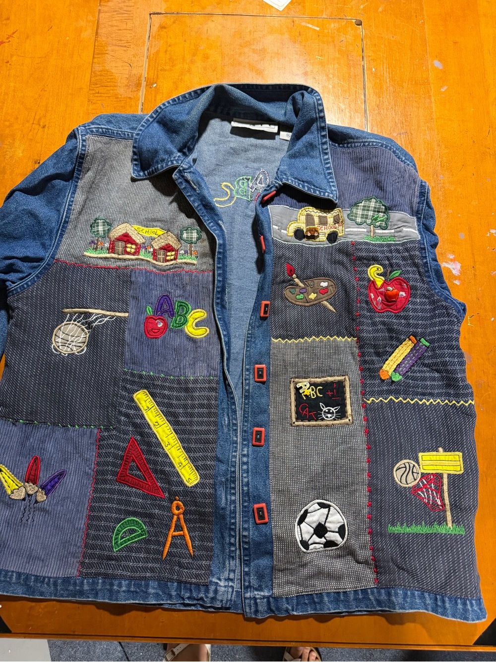 KEREN hart Blue Patchwork Embroidered women’s Denim Jacket